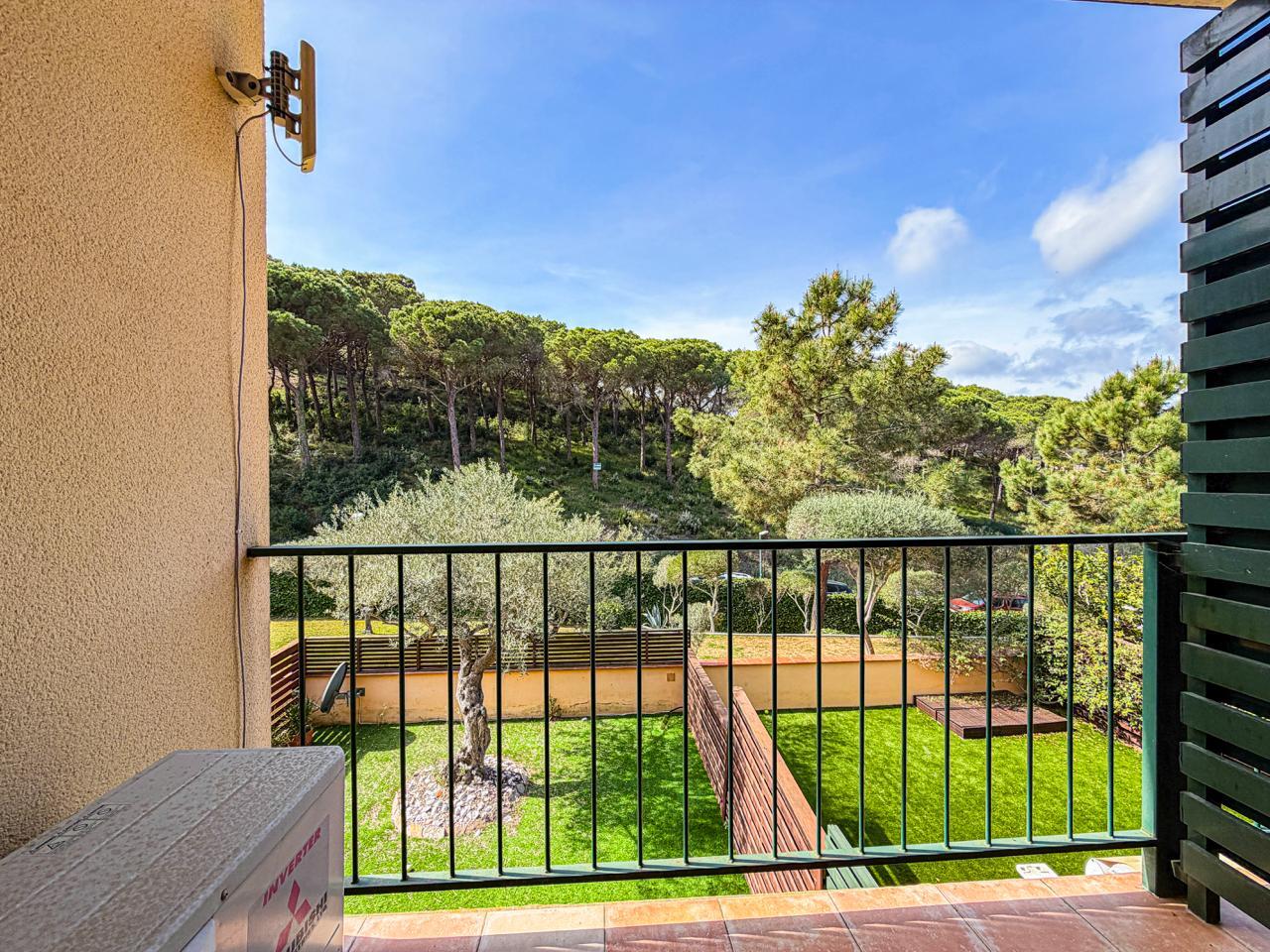 Casa adosada en Lloret de Mar, Gerona, España 4 dormitorios, 169 m2 No. 183139