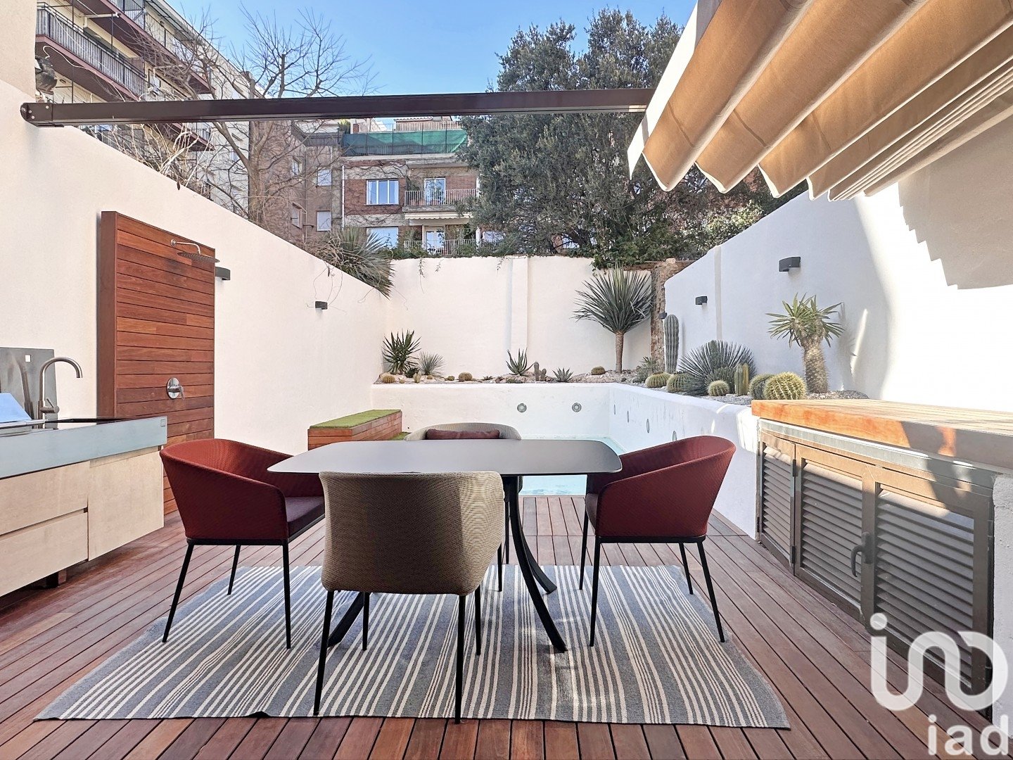 House à Barcelona, Espagne 3 chambres, 336 m2 No. 153749