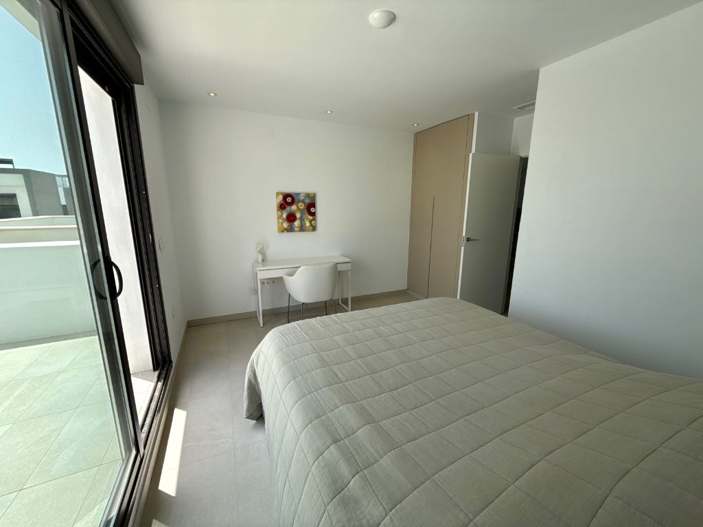 Apartment in Pilar de la Horadada, Alicante, Spain 3 bedrooms,  No. 145403