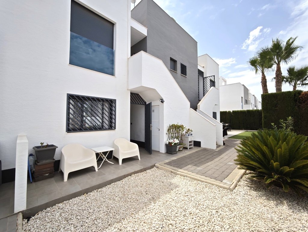 Apartment in Alicante, Spain 2 bedrooms, 73 sq.m. No. 145402
