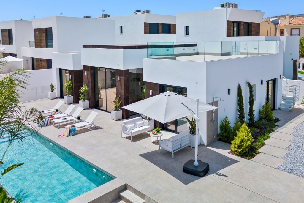 Villa in Alicante, Spanien 3 Schlafzimmer, 220 m2 Nr. 145400