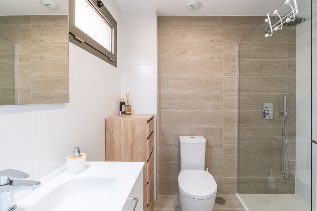 Apartamento en Villamartin, Alicante, España 2 dormitorios, 71 m2 No. 145405