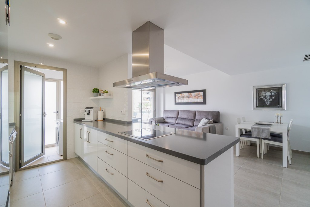 Apartamento en Villamartin, Alicante, España 2 dormitorios, 71 m2 No. 145405