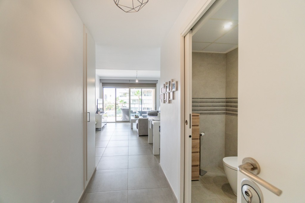 Apartamento en Villamartin, Alicante, España 2 dormitorios, 71 m2 No. 145405