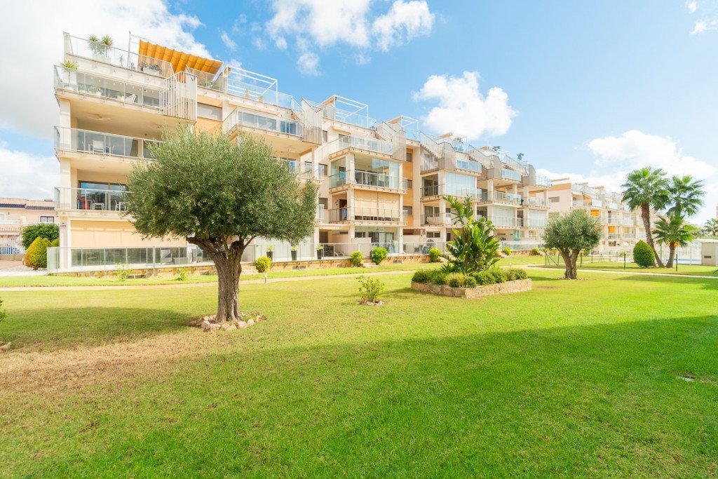 Apartamento en Villamartin, Alicante, España 2 dormitorios, 71 m2 No. 145405