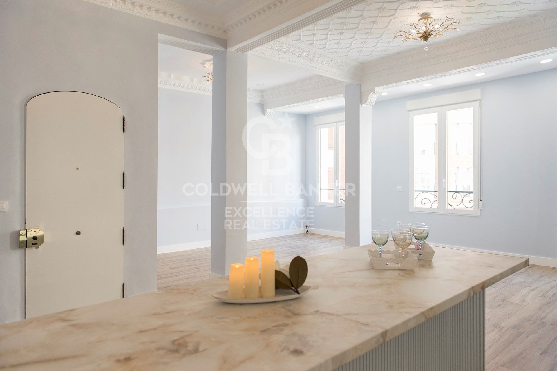 Apartment à Valencia, Espagne 3 chambres, 140 m2 No. 157796