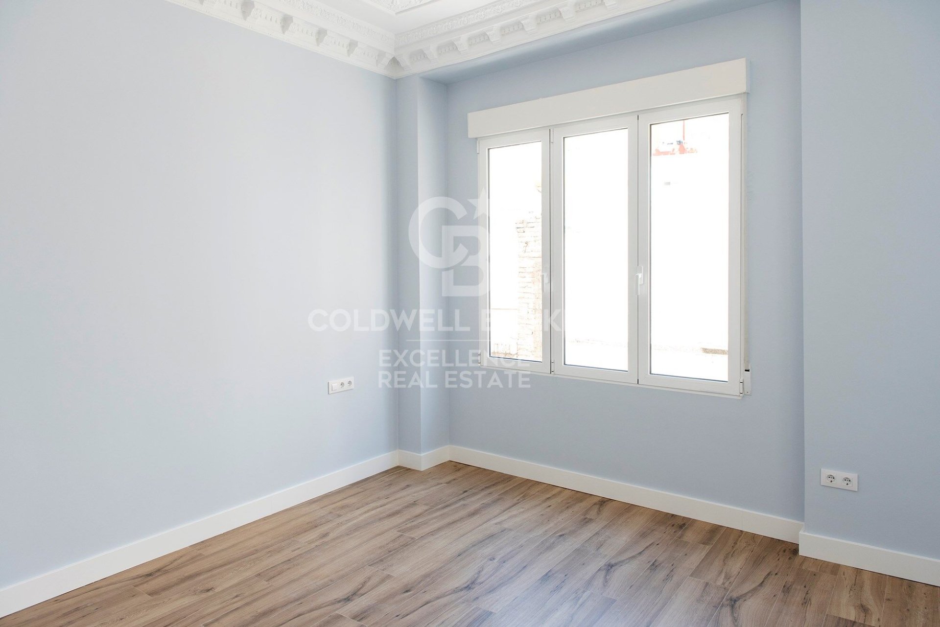 Apartment à Valencia, Espagne 3 chambres, 140 m2 No. 157796