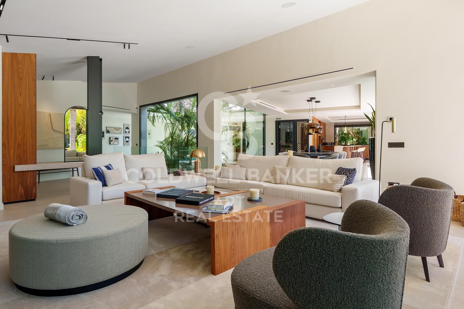 Villa à Marbella, Malaga, Espagne 5 chambres, 837 m2 No. 157795