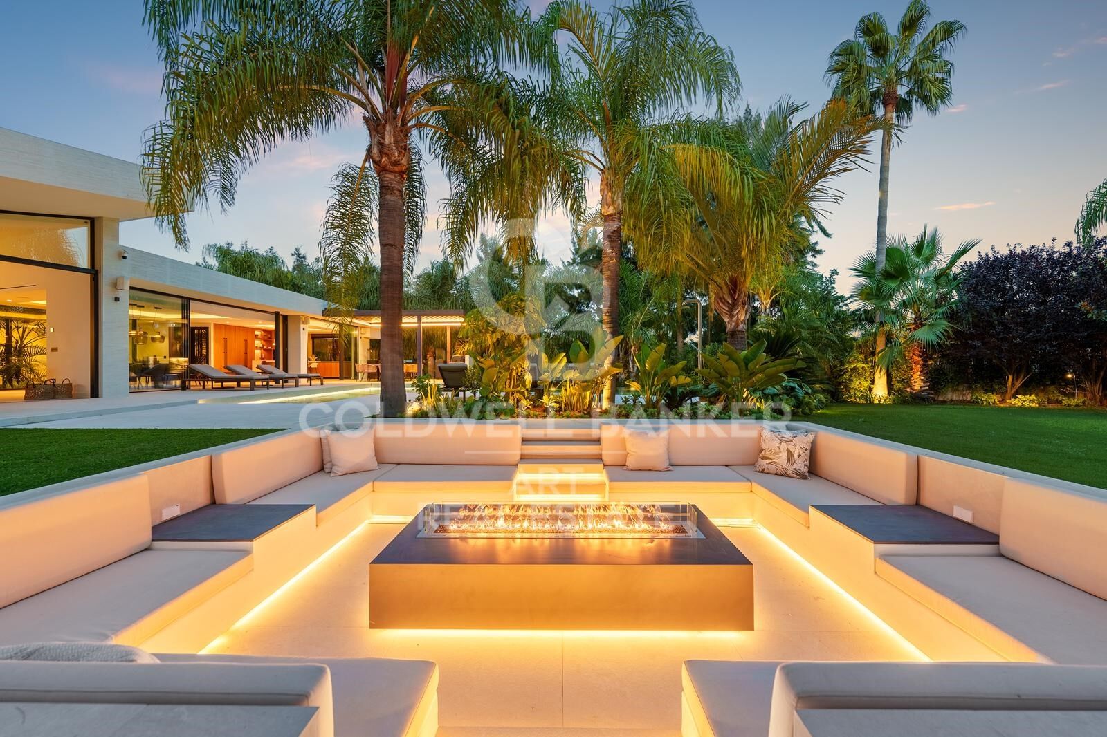 Villa à Marbella, Malaga, Espagne 5 chambres, 837 m2 No. 157795
