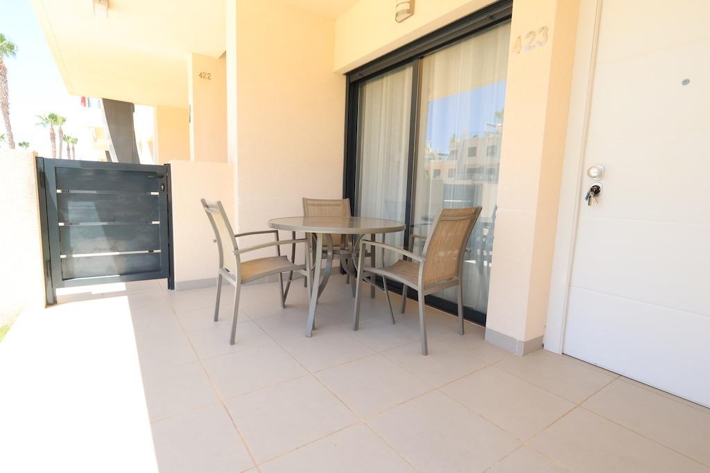 Apartment in Pilar de la Horadada, Alicante, Spain 2 bedrooms, 67 sq.m. No. 190189