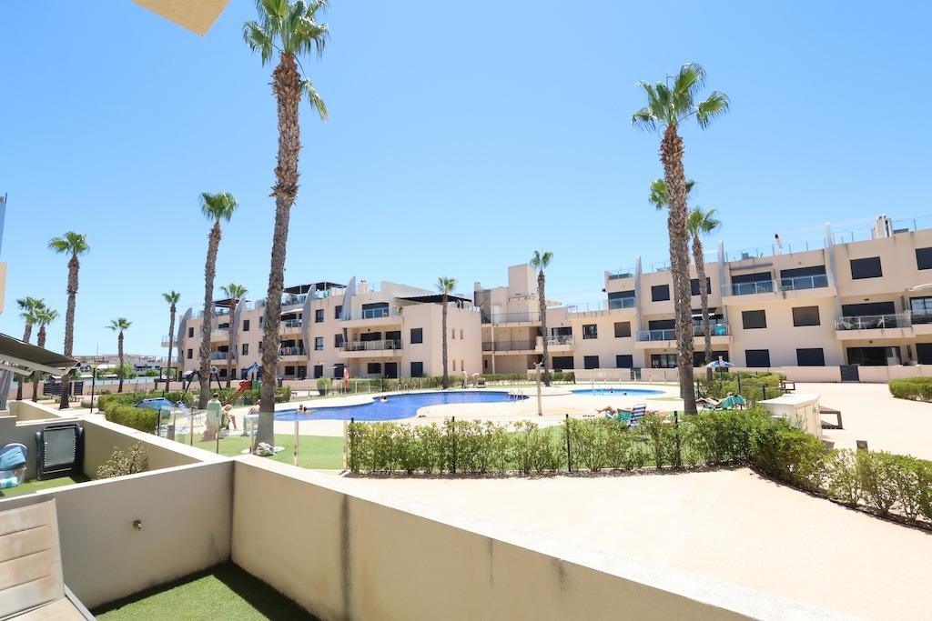 Apartment in Pilar de la Horadada, Alicante, Spain 2 bedrooms, 67 sq.m. No. 190189