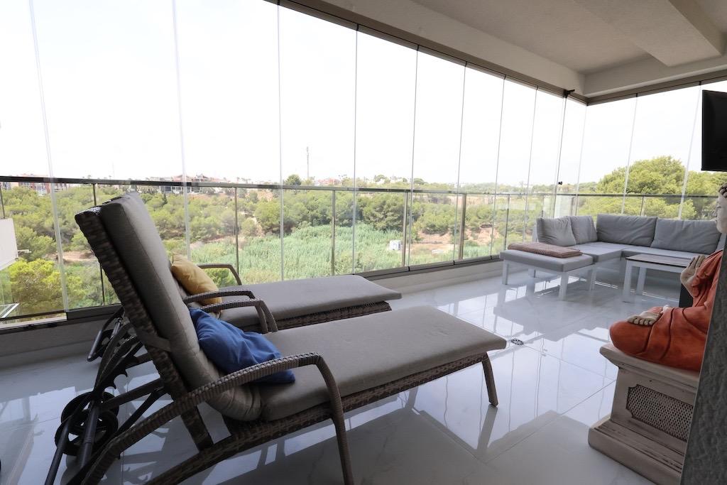 Apartment in Alicante, Spain 3 bedrooms, 105 sq.m. No. 190275