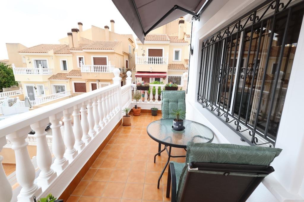 Huoneisto Campoamor, Alicante, Espanja 3 makuuhuonetta, 112 m2 No. 177543