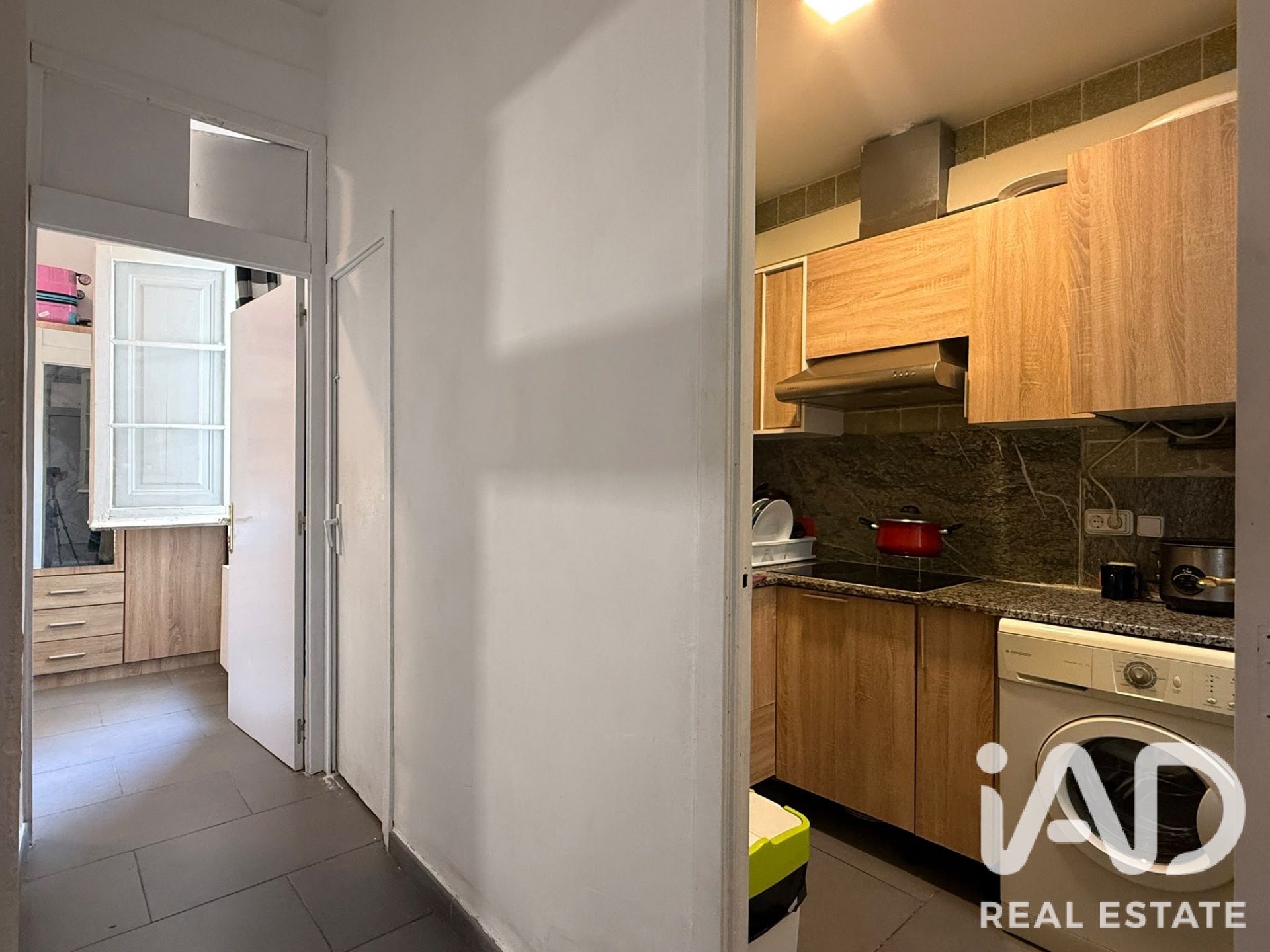 Huoneisto Barcelona, Espanja 3 makuuhuonetta, 72 m2 No. 195816