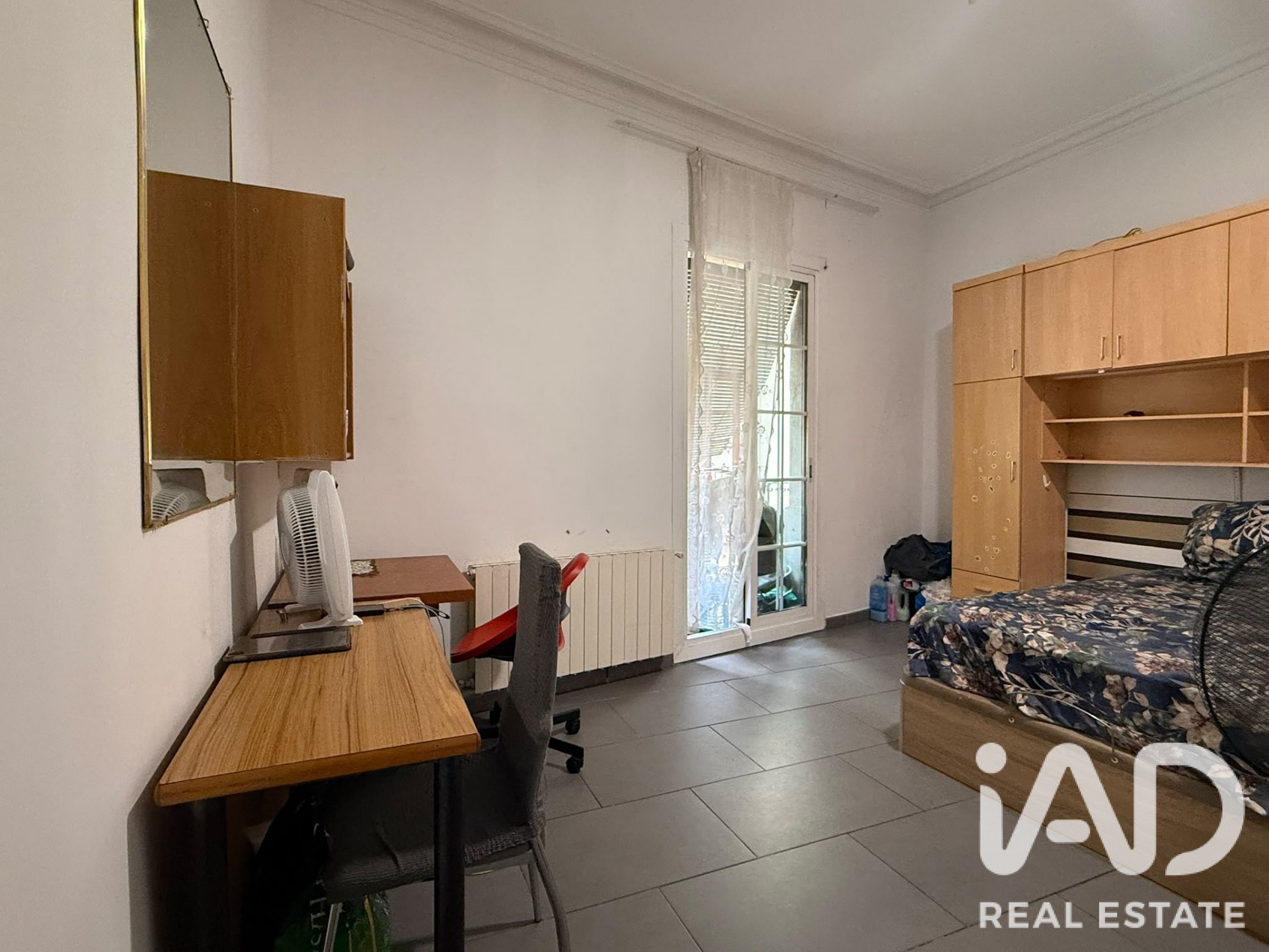 Huoneisto Barcelona, Espanja 3 makuuhuonetta, 72 m2 No. 195816