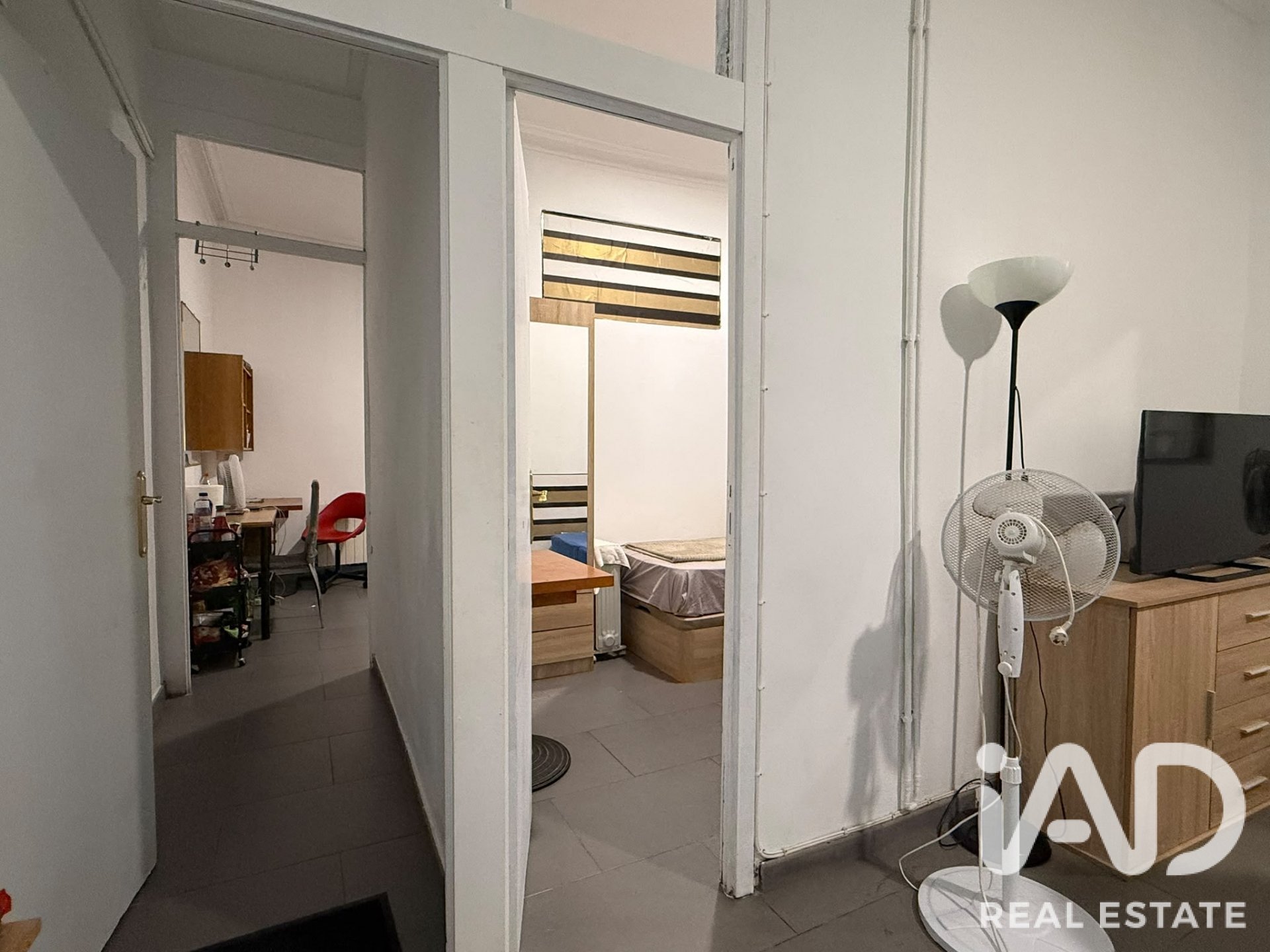 Huoneisto Barcelona, Espanja 3 makuuhuonetta, 72 m2 No. 195816
