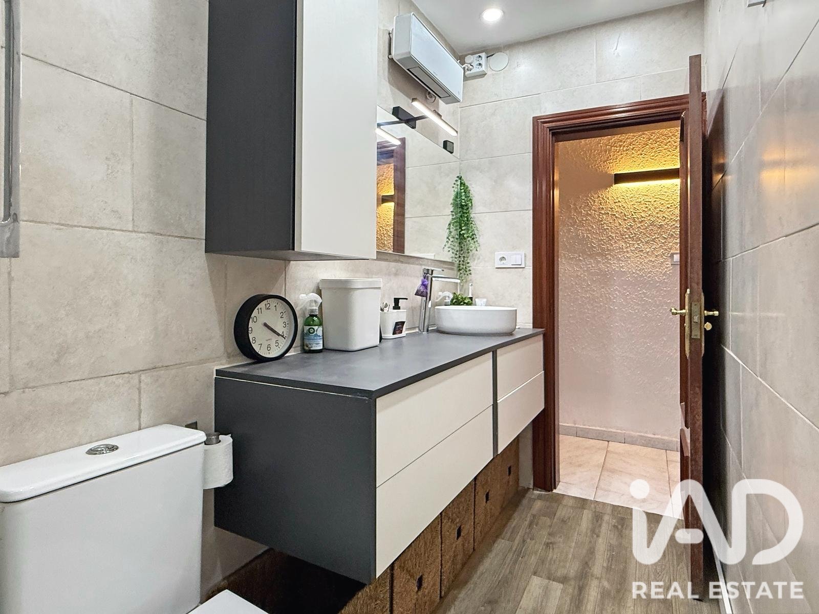 Apartamento en Mollet del Vallès, Barcelona, España 4 dormitorios, 71.79 m2 No. 195817