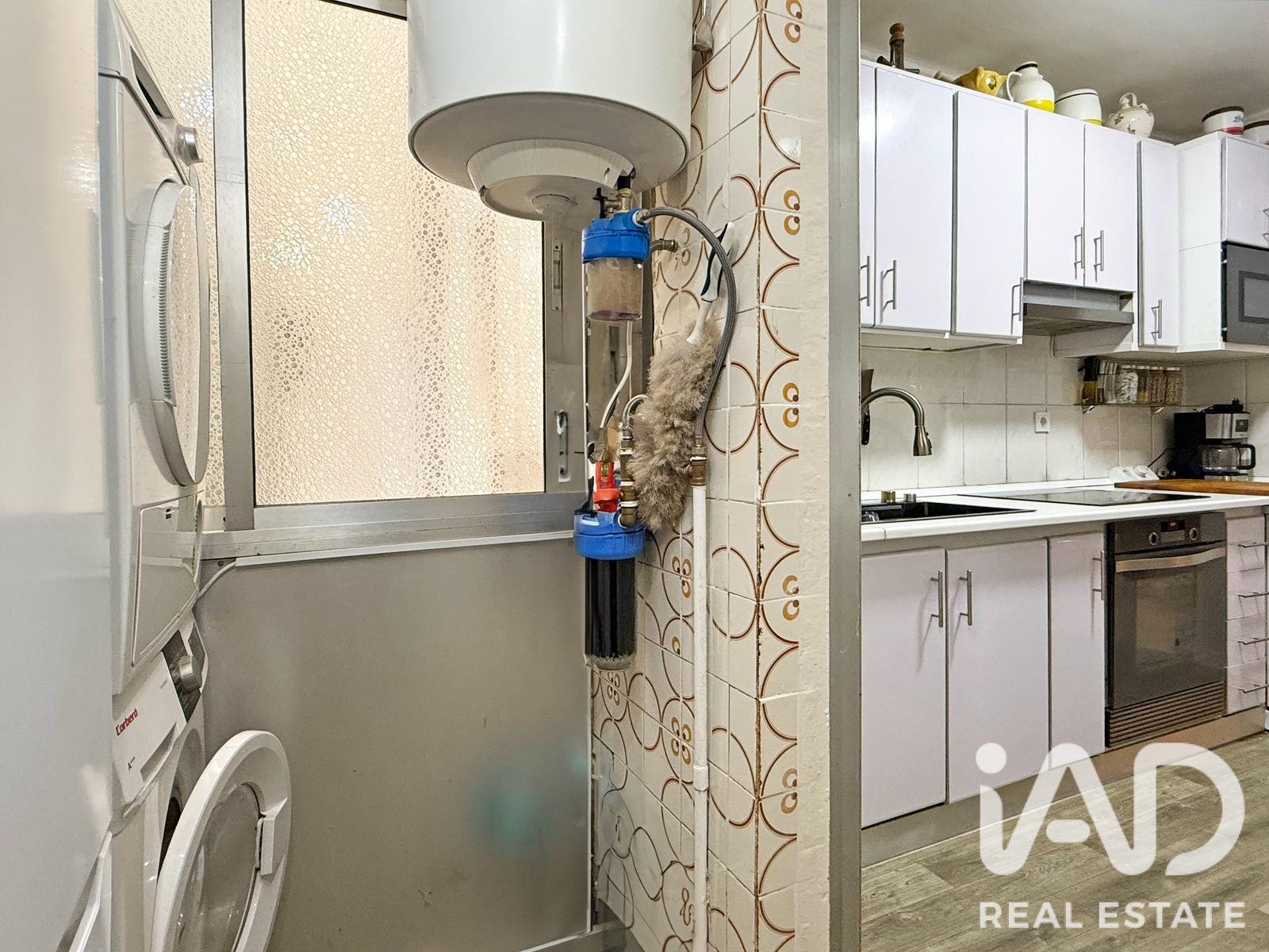 Apartamento en Mollet del Vallès, Barcelona, España 4 dormitorios, 71.79 m2 No. 195817