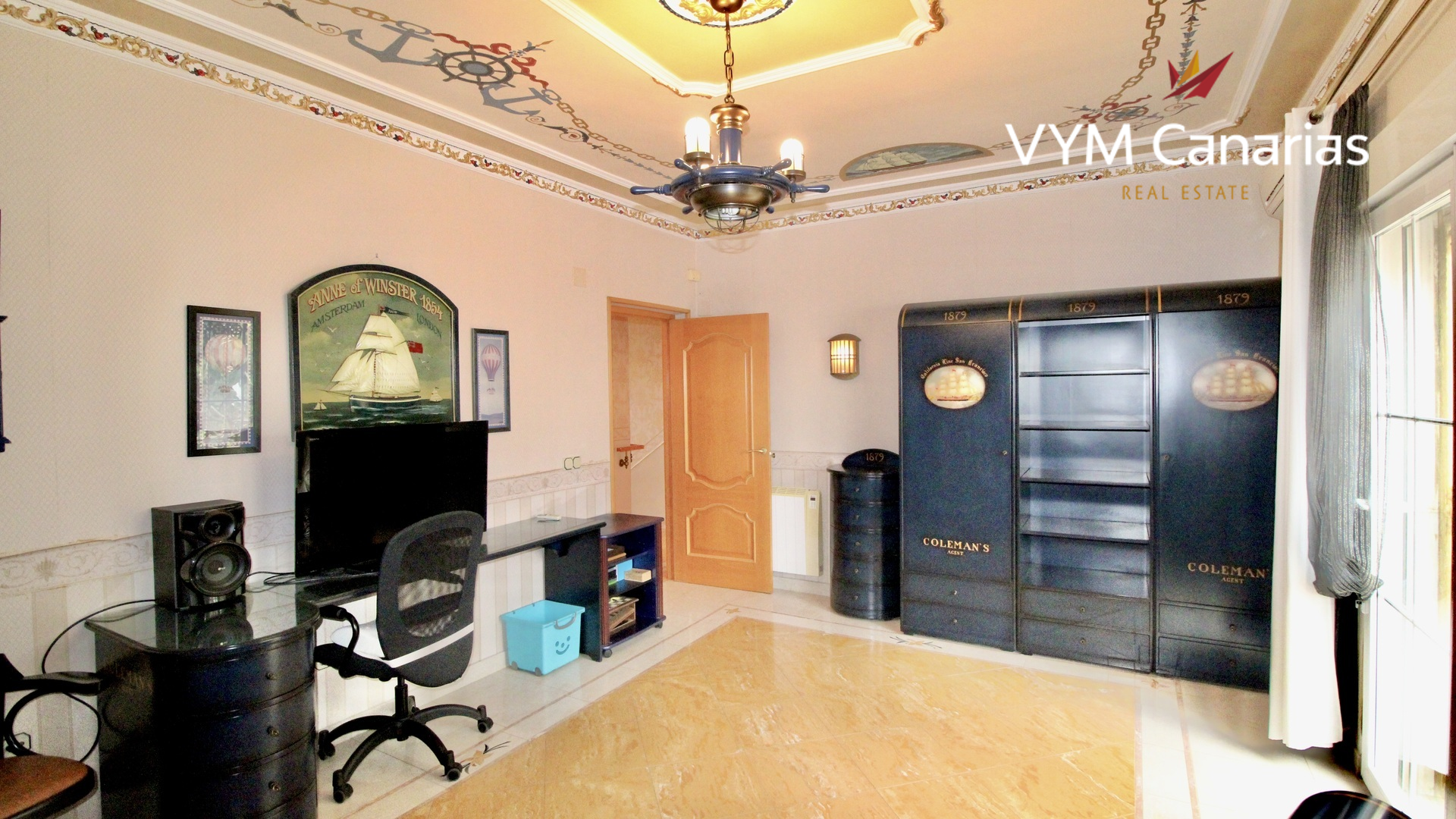 Villa in La Nucia, Alicante, Spain 5 bedrooms, 350 sq.m. No. 191675
