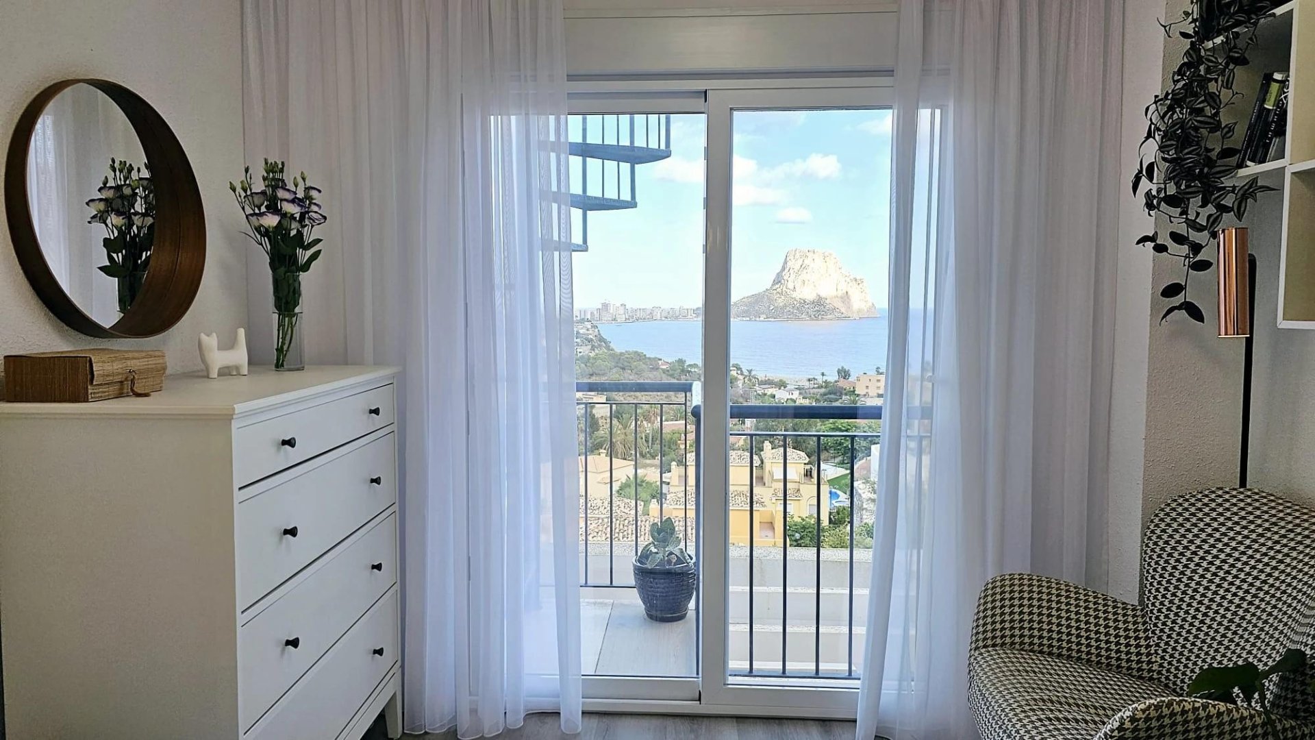 Villa in Calpe, Alicante, Spain 3 bedrooms,  No. 181158