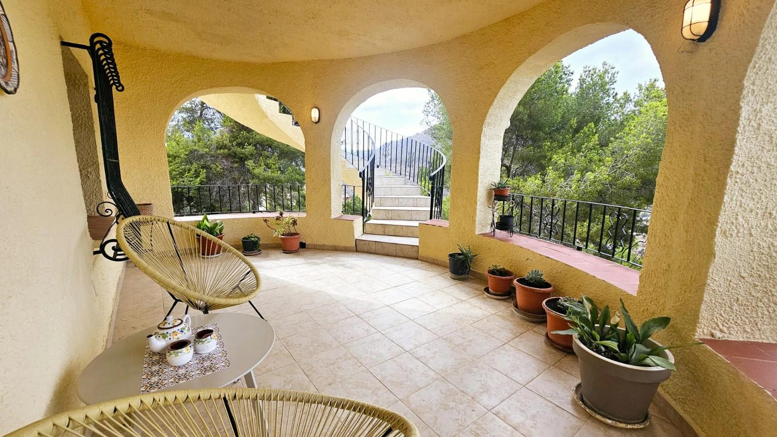 Villa i Calpe, Alicante, Spanien 3 sovrum, 163 kvm. Nr. 181159