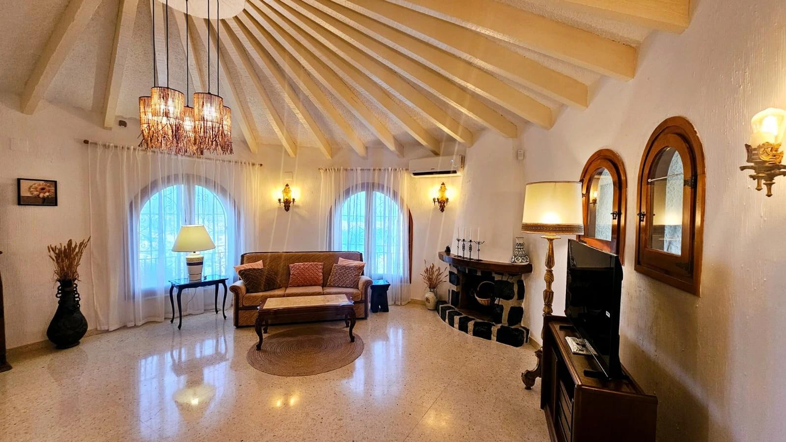 Villa i Calpe, Alicante, Spanien 3 sovrum, 163 kvm. Nr. 181159