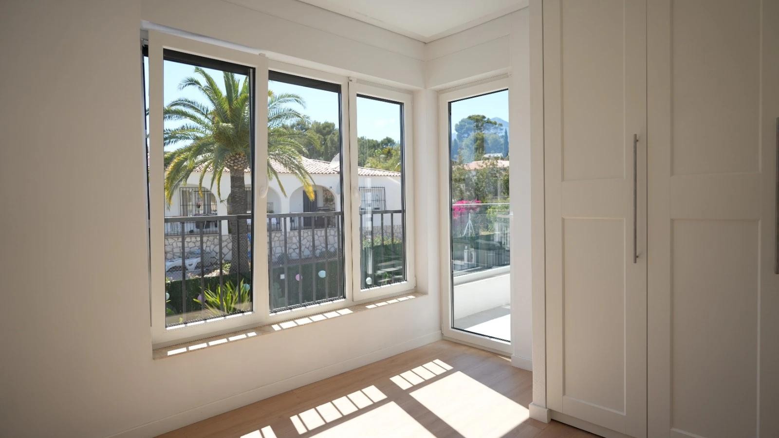 Villa i La Nucia, Alicante, Spanien 3 sovrum, 105 kvm. Nr. 181157