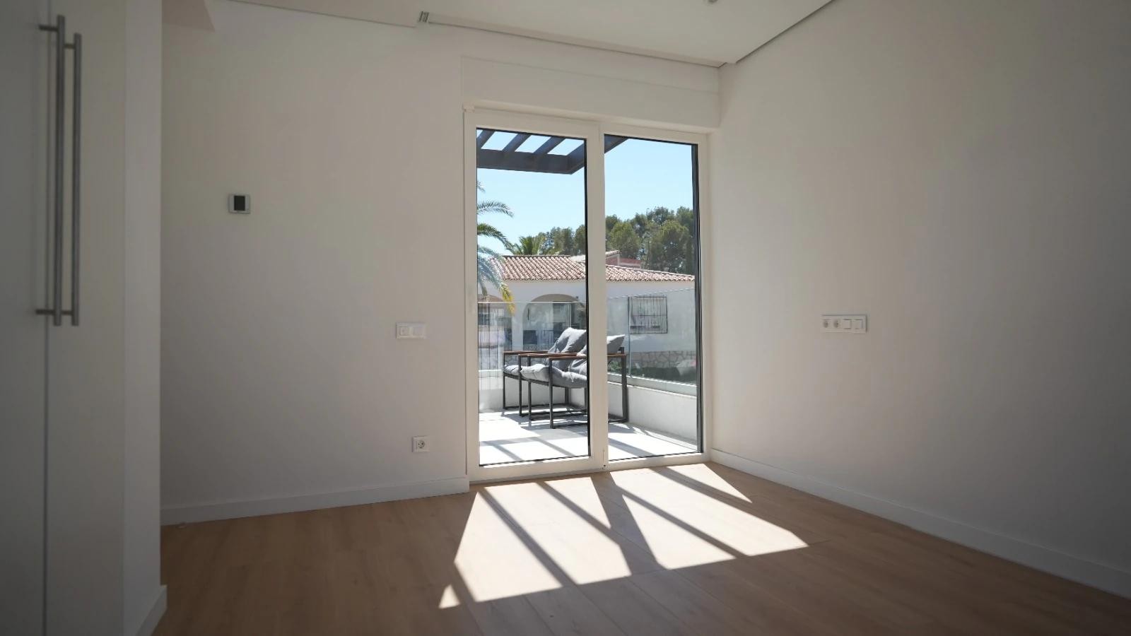 Villa i La Nucia, Alicante, Spanien 3 sovrum, 105 kvm. Nr. 181157