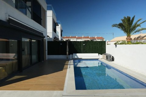 Villa à La Nucia, Alicante, Espagne 3 chambres, 105 m2 No. 181157