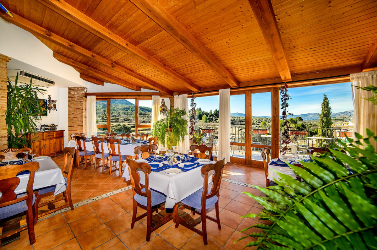 Lokal usługowy w Cocentaina, Alicante, Hiszpania 20 sypialni, 2200 mkw. nr 149183