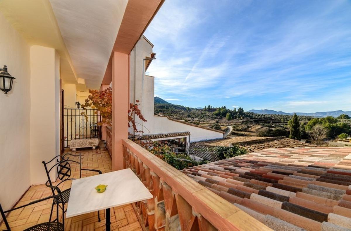 Lokal usługowy w Cocentaina, Alicante, Hiszpania 20 sypialni, 2200 mkw. nr 149183