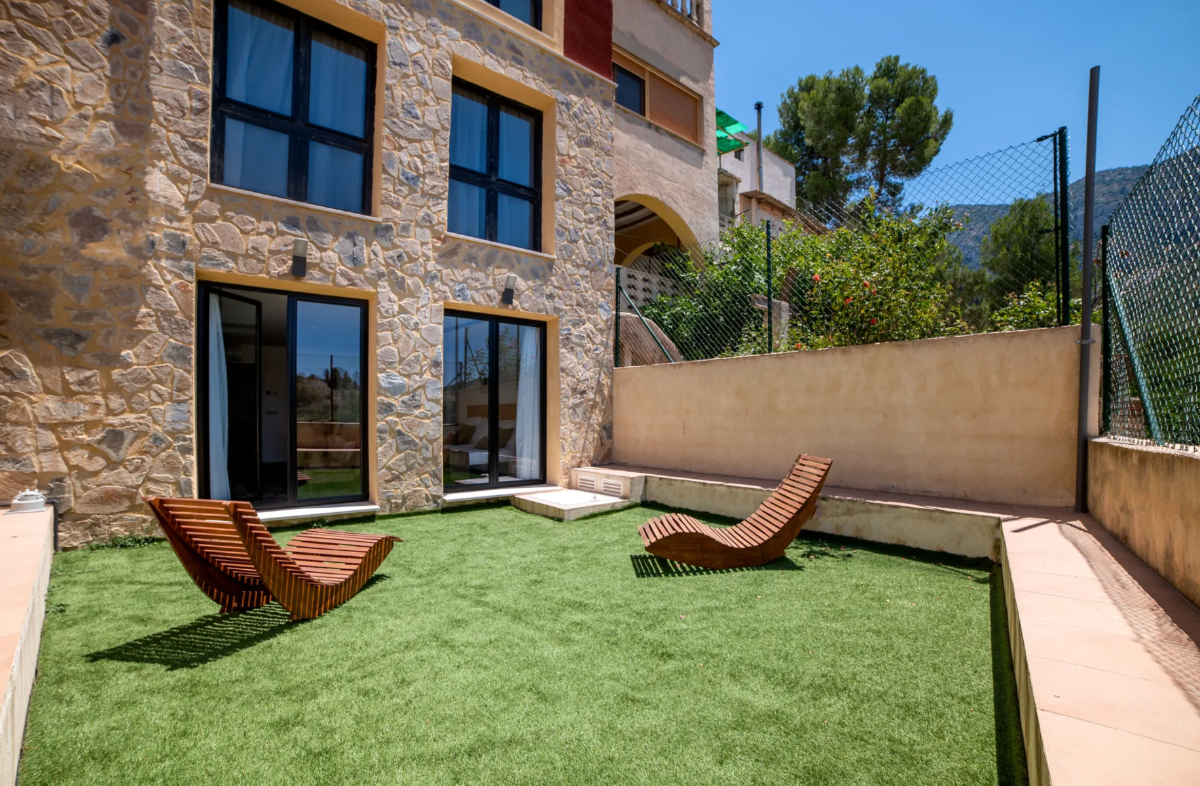 Lokal usługowy w Cocentaina, Alicante, Hiszpania 20 sypialni, 2200 mkw. nr 149183