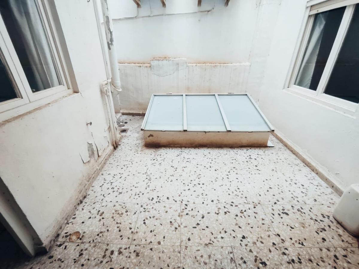 Hotel in Guardamar del Segura, Alicante, Spain 14 bedrooms, 395 sq.m. No. 149181