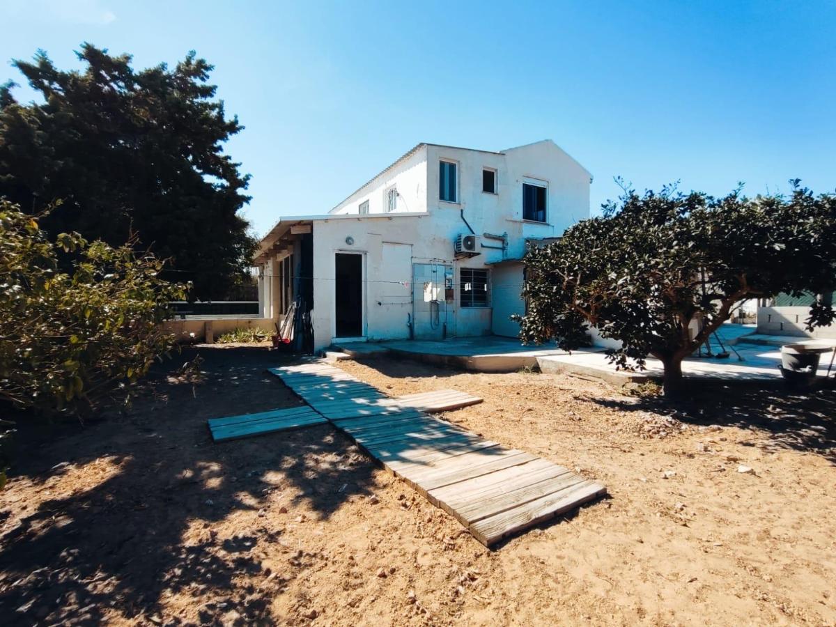 House in Guardamar del Segura, Alicante, Spain 5 bedrooms, 184 sq.m. No. 149182