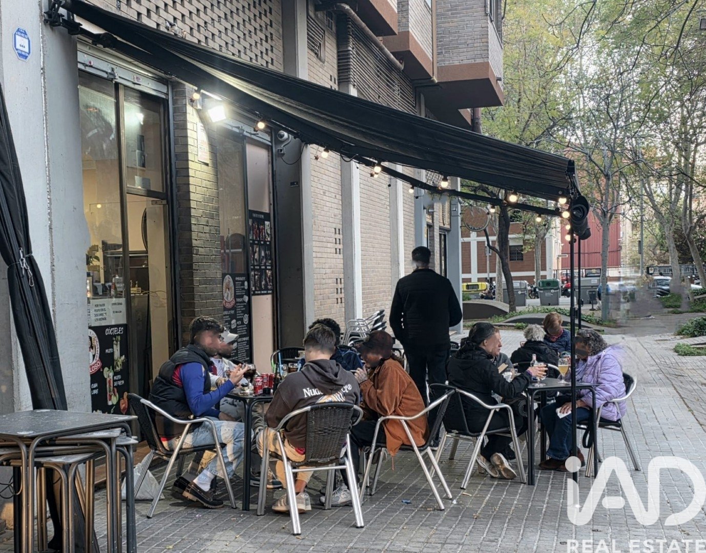 Commercial property in Barcelona, Spain 67 sq.m. No. 173401