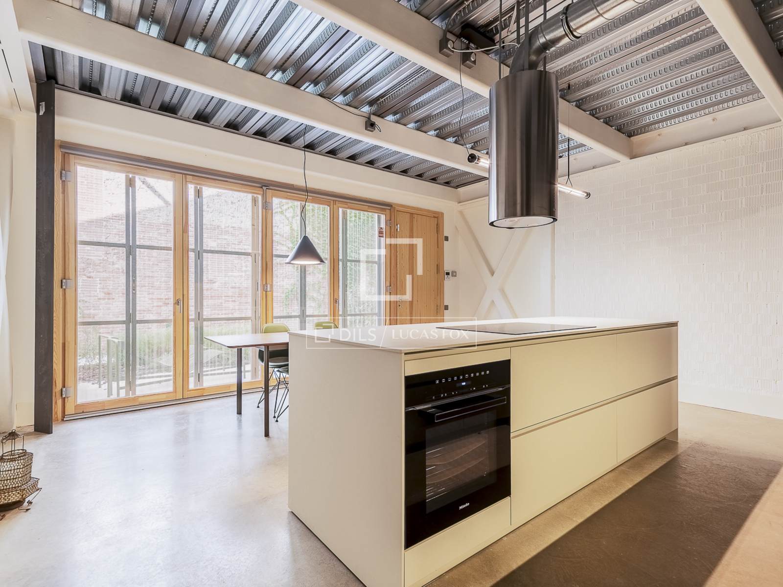Wohnung in Barcelona, Spanien 2 Schlafzimmer, 164 m2 Nr. 150882