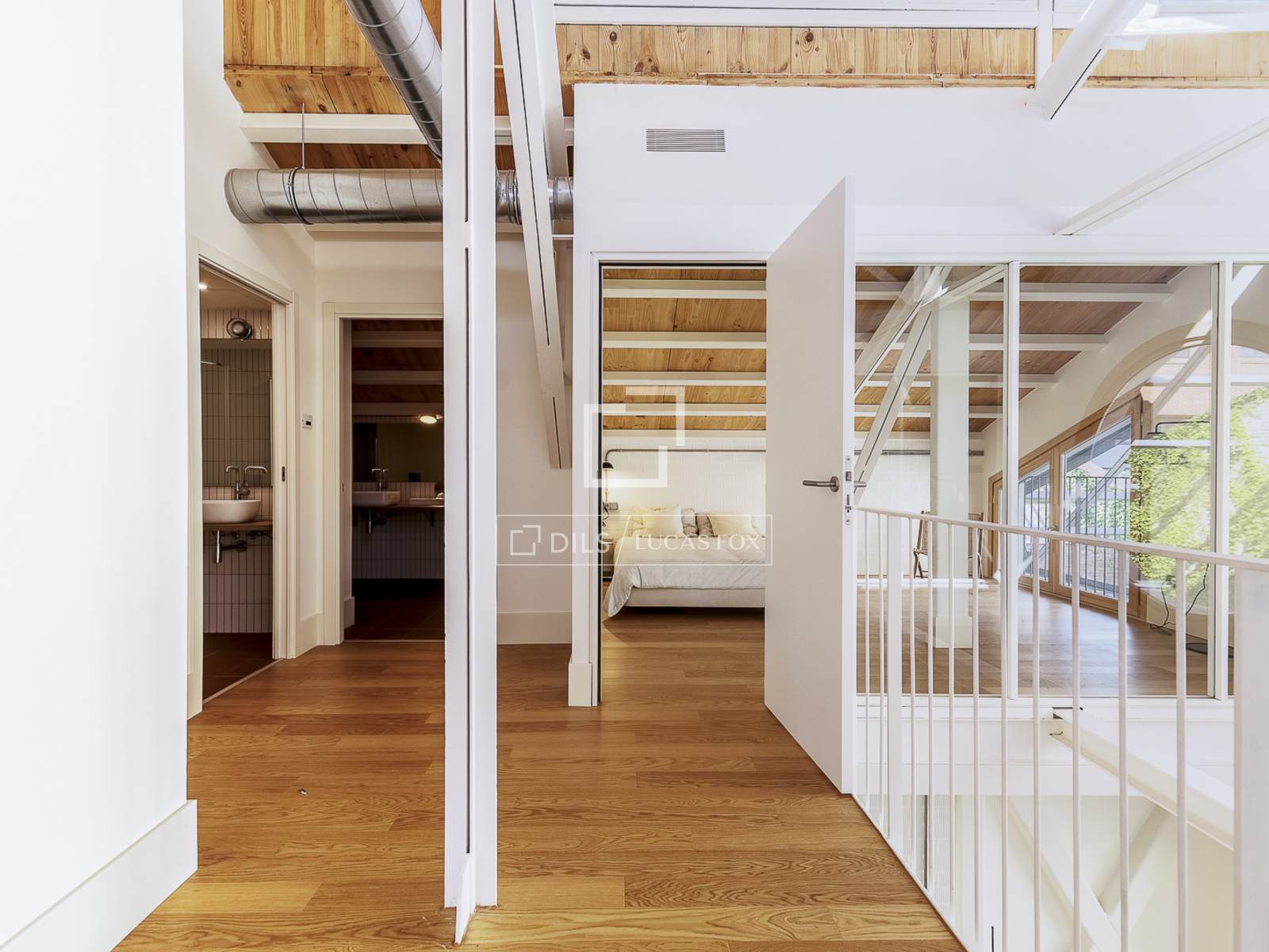 Wohnung in Barcelona, Spanien 2 Schlafzimmer, 164 m2 Nr. 150882