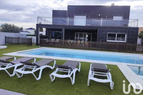Talo Peniscola, Castellon, Espanja 6 makuuhuonetta, 500 m2 No. 153682