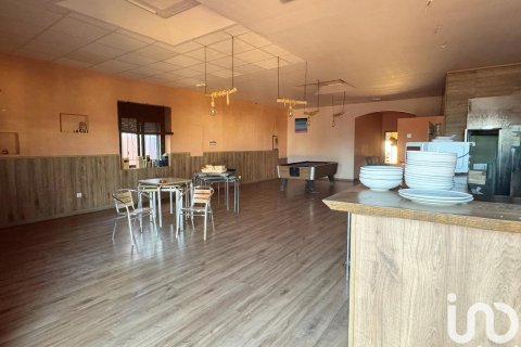 Lokal usługowy w Torredembarra, Tarragona, Hiszpania 222 mkw. nr 153686