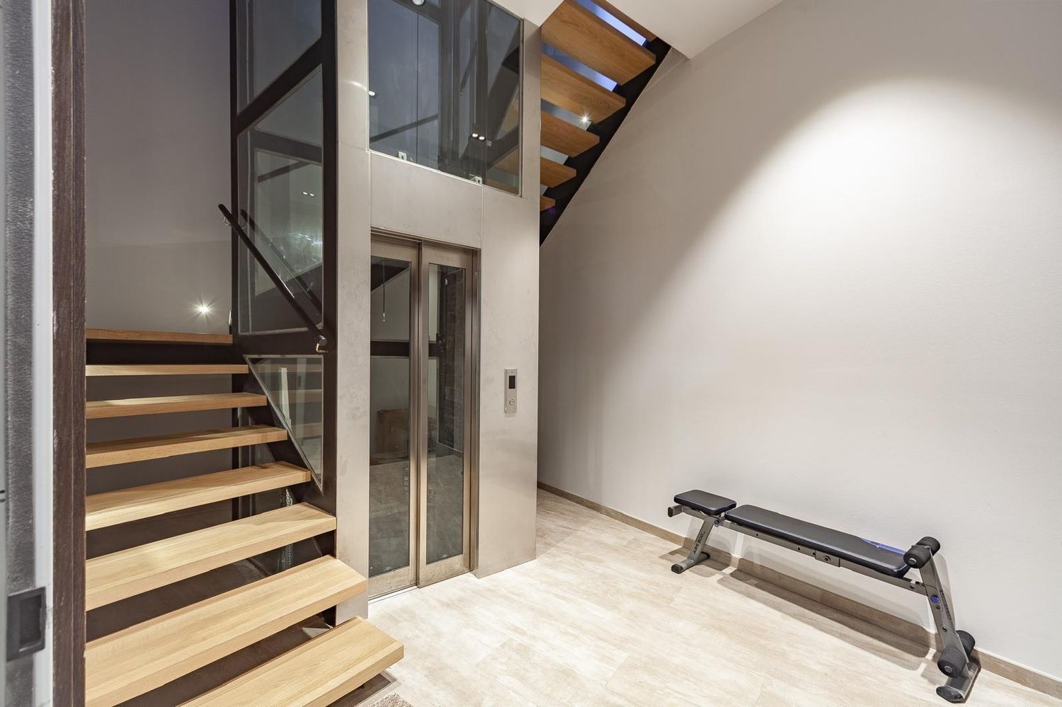 Hus i Castelldefels, Barcelona, Spanien 5 sovrum, 572 kvm. Nr. 160970