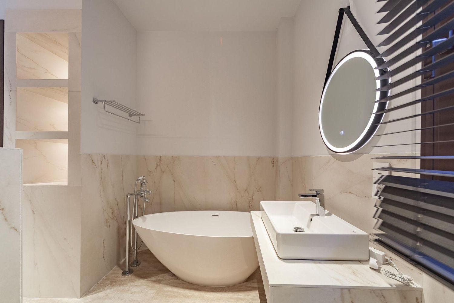 Hus i Castelldefels, Barcelona, Spanien 5 sovrum, 572 kvm. Nr. 160970