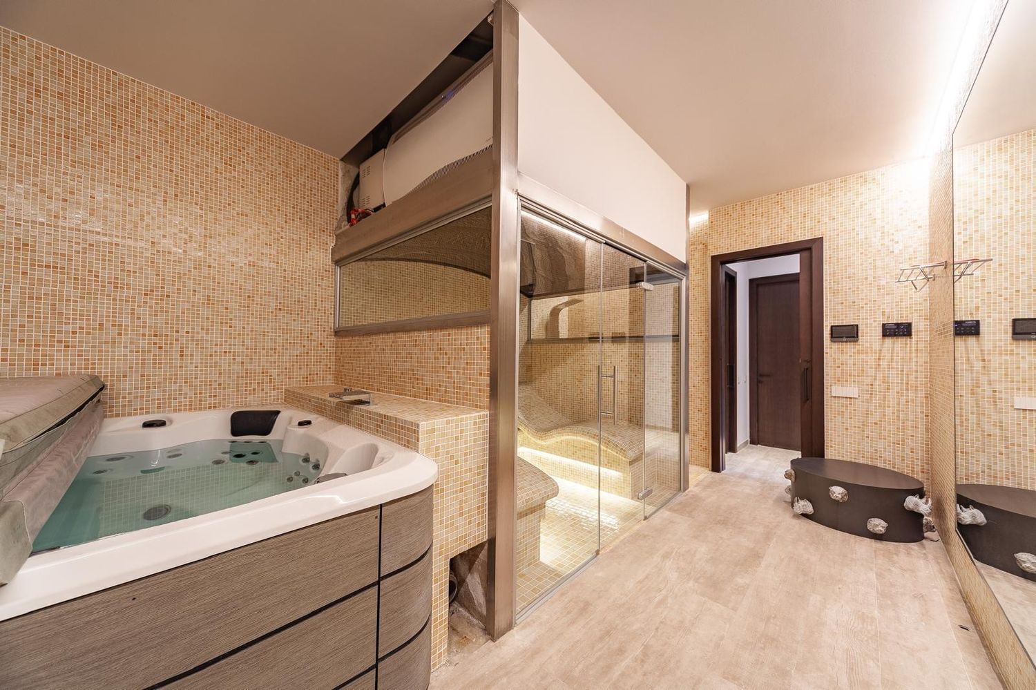 Hus i Castelldefels, Barcelona, Spanien 5 sovrum, 572 kvm. Nr. 160970