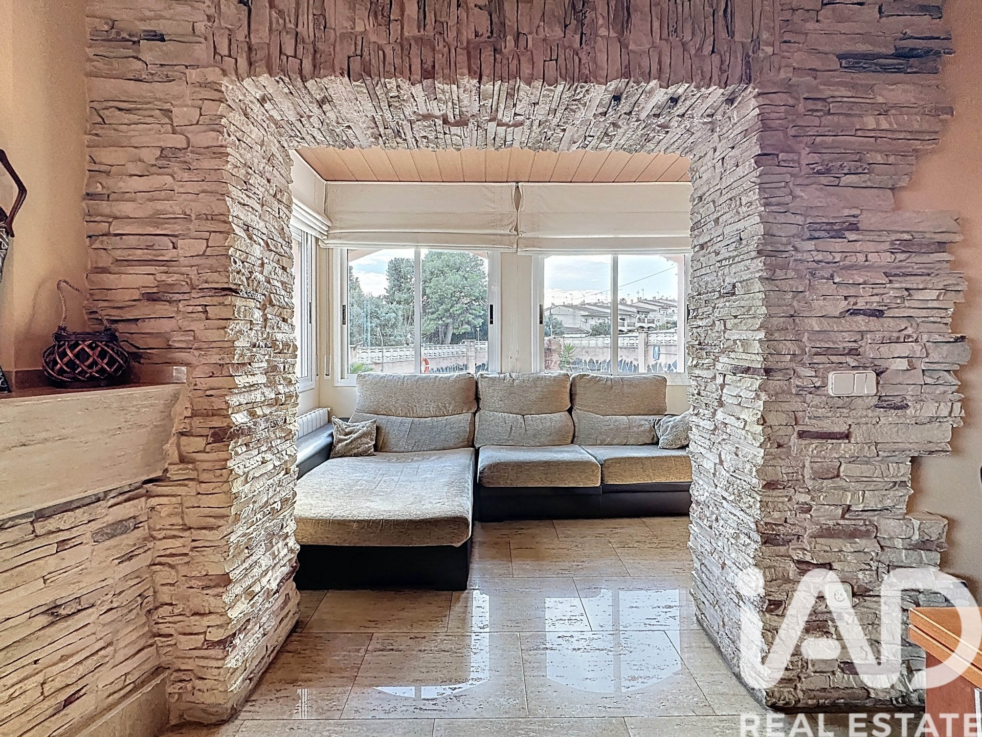 Сasa en El Vendrell, Tarragona, España 5 dormitorios, 301 m2 No. 152309