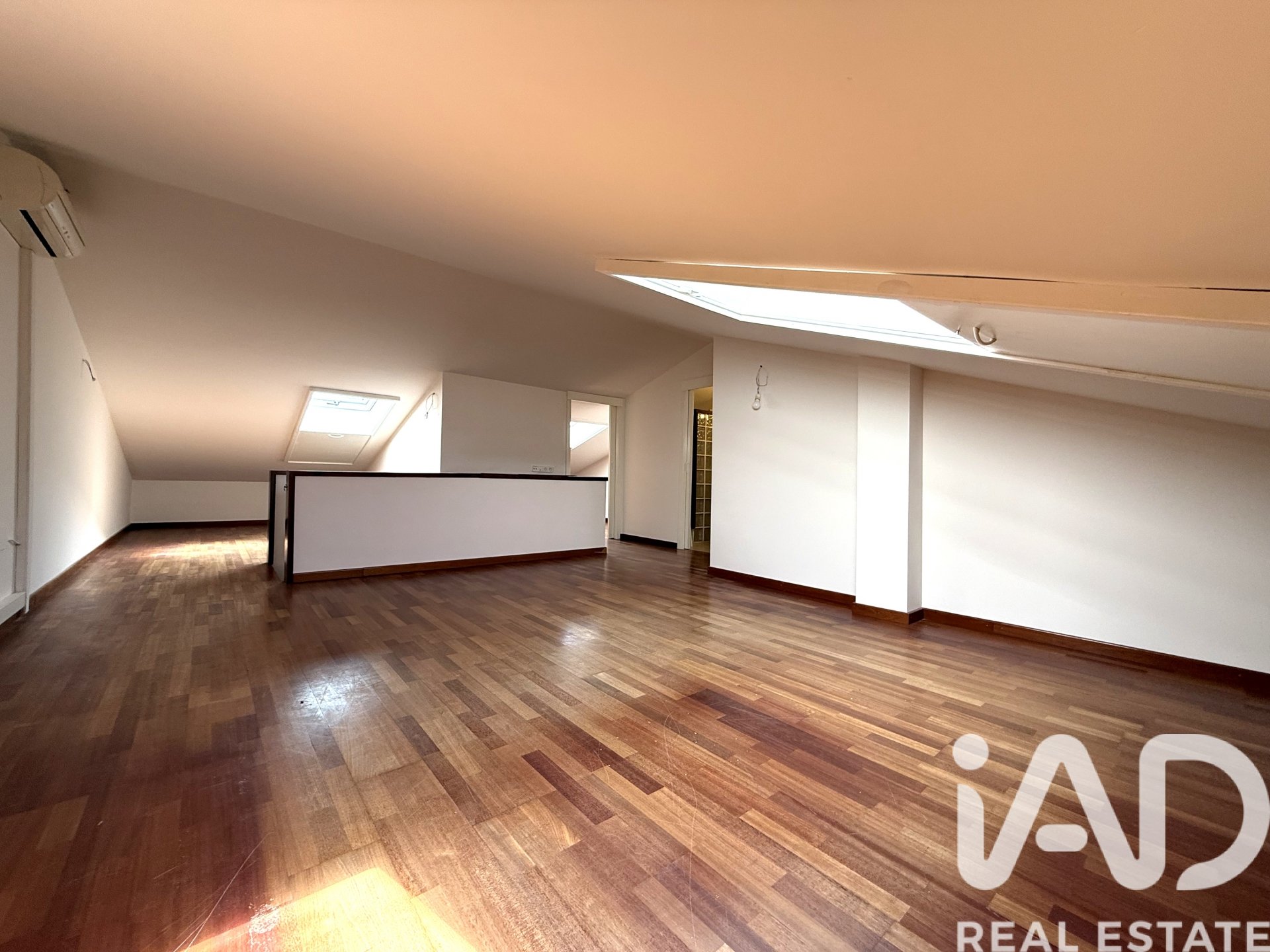 House à Sant Andreu de Llavaneres, Barcelona, Espagne 5 chambres, 247 m2 No. 188281