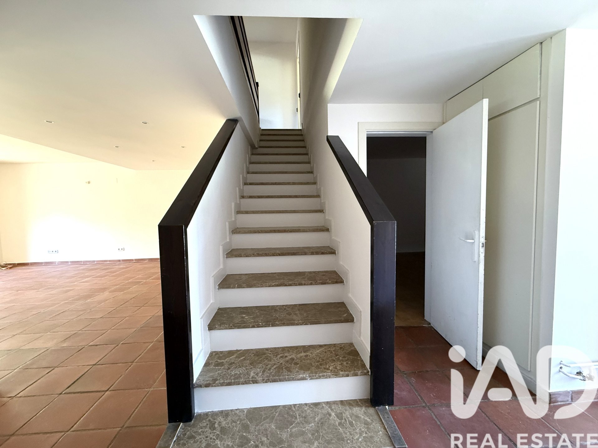 House à Sant Andreu de Llavaneres, Barcelona, Espagne 5 chambres, 247 m2 No. 188281