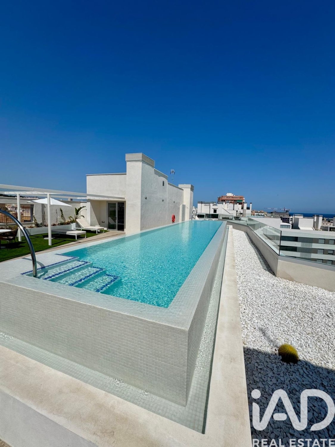 Apartment in Alicante, Spain 2 bedrooms, 93 sq.m. No. 188282
