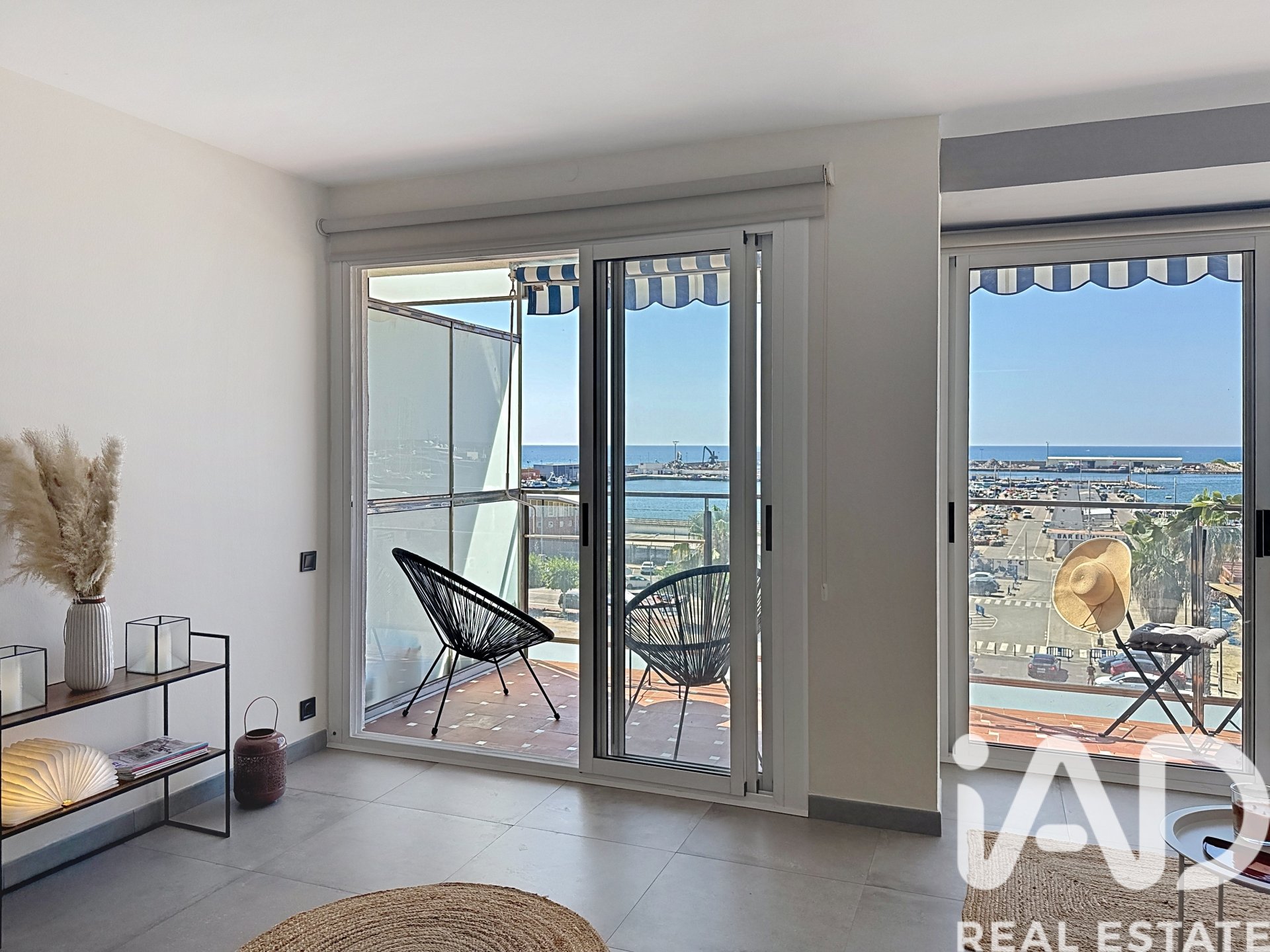 Wohnung in Vilanova i la Geltru, Barcelona, Spanien 2 Schlafzimmer, 75 m2 Nr. 152291