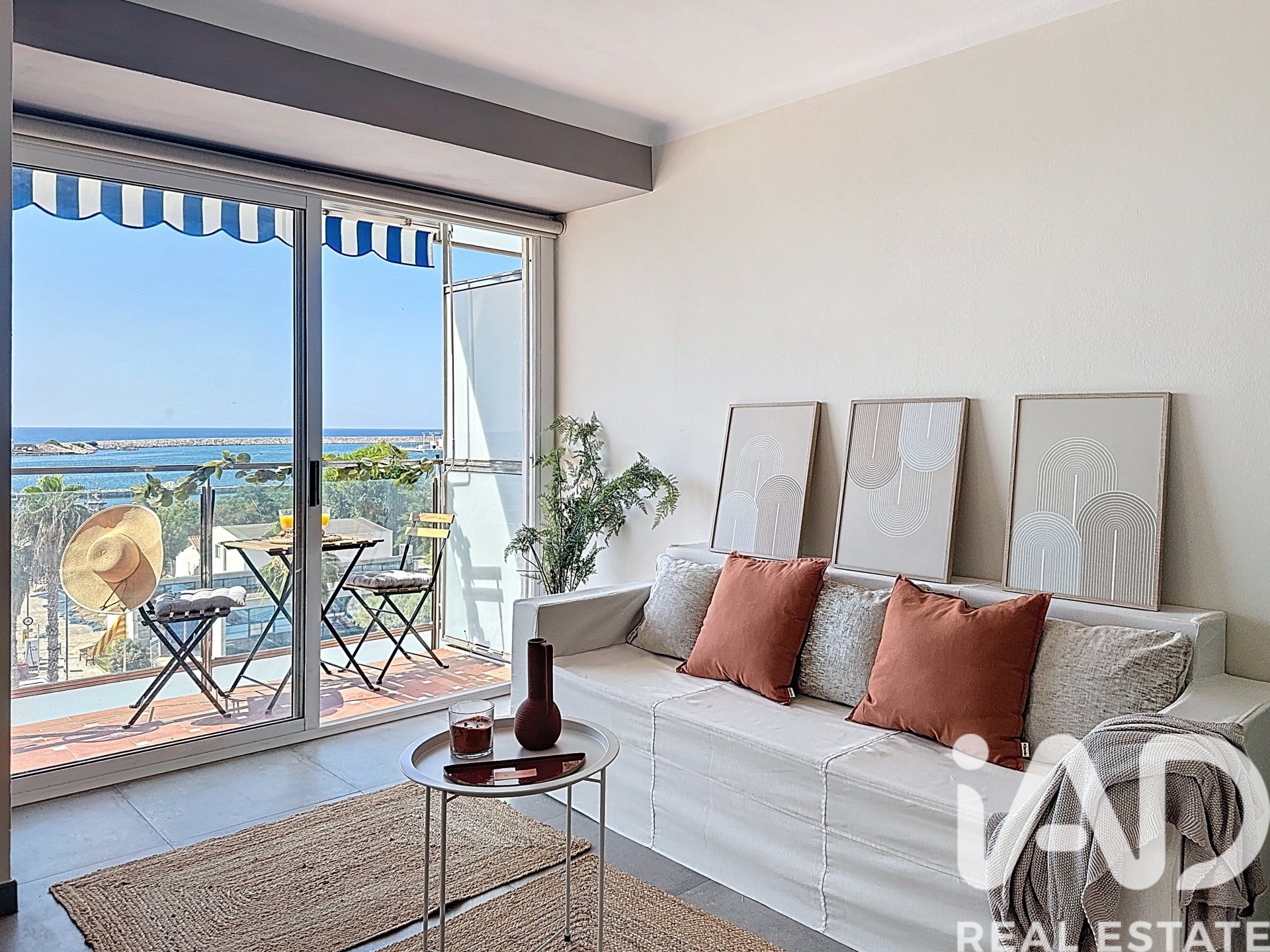 Wohnung in Vilanova i la Geltru, Barcelona, Spanien 2 Schlafzimmer, 75 m2 Nr. 152291