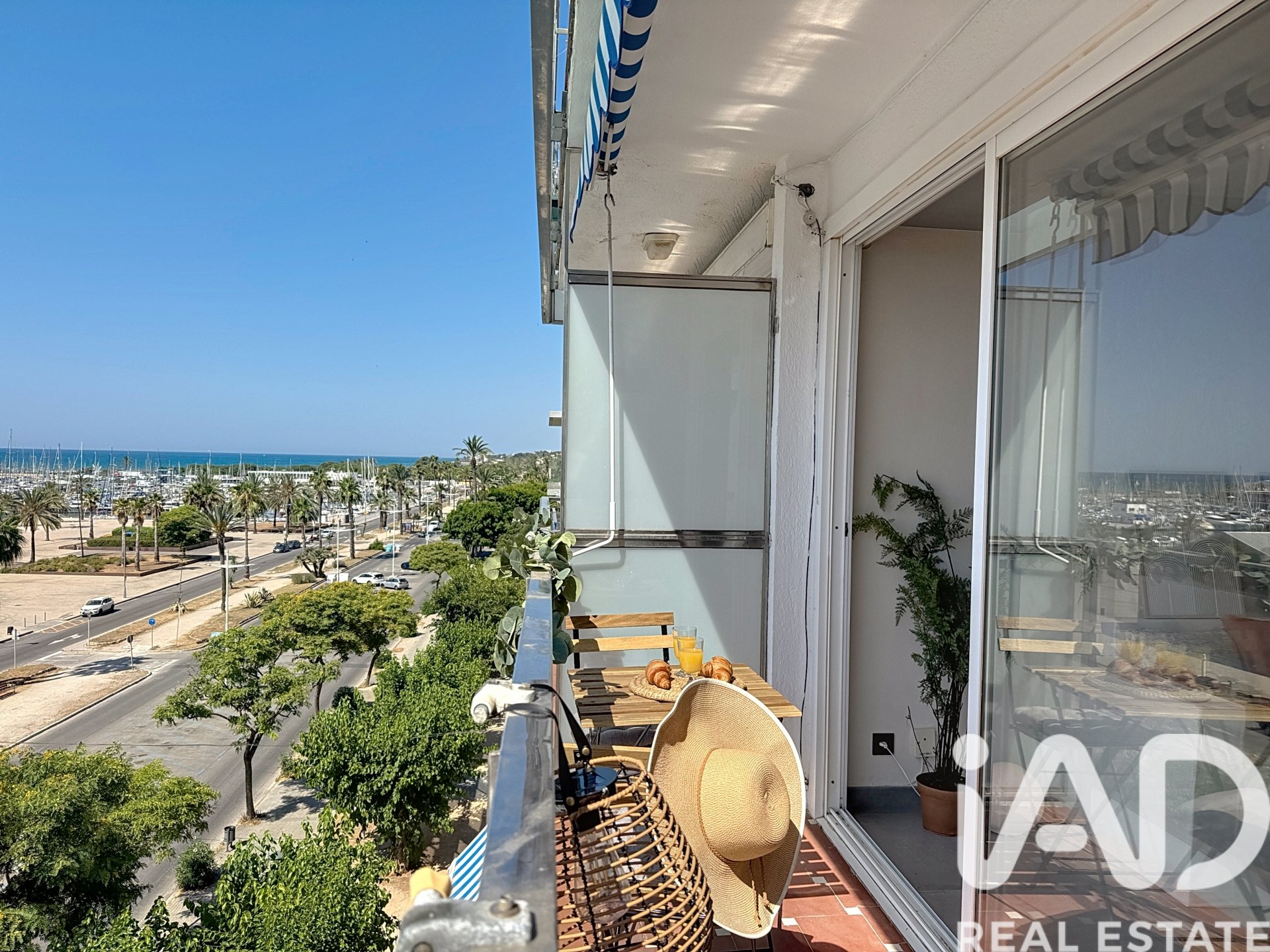Wohnung in Vilanova i la Geltru, Barcelona, Spanien 2 Schlafzimmer, 75 m2 Nr. 152291
