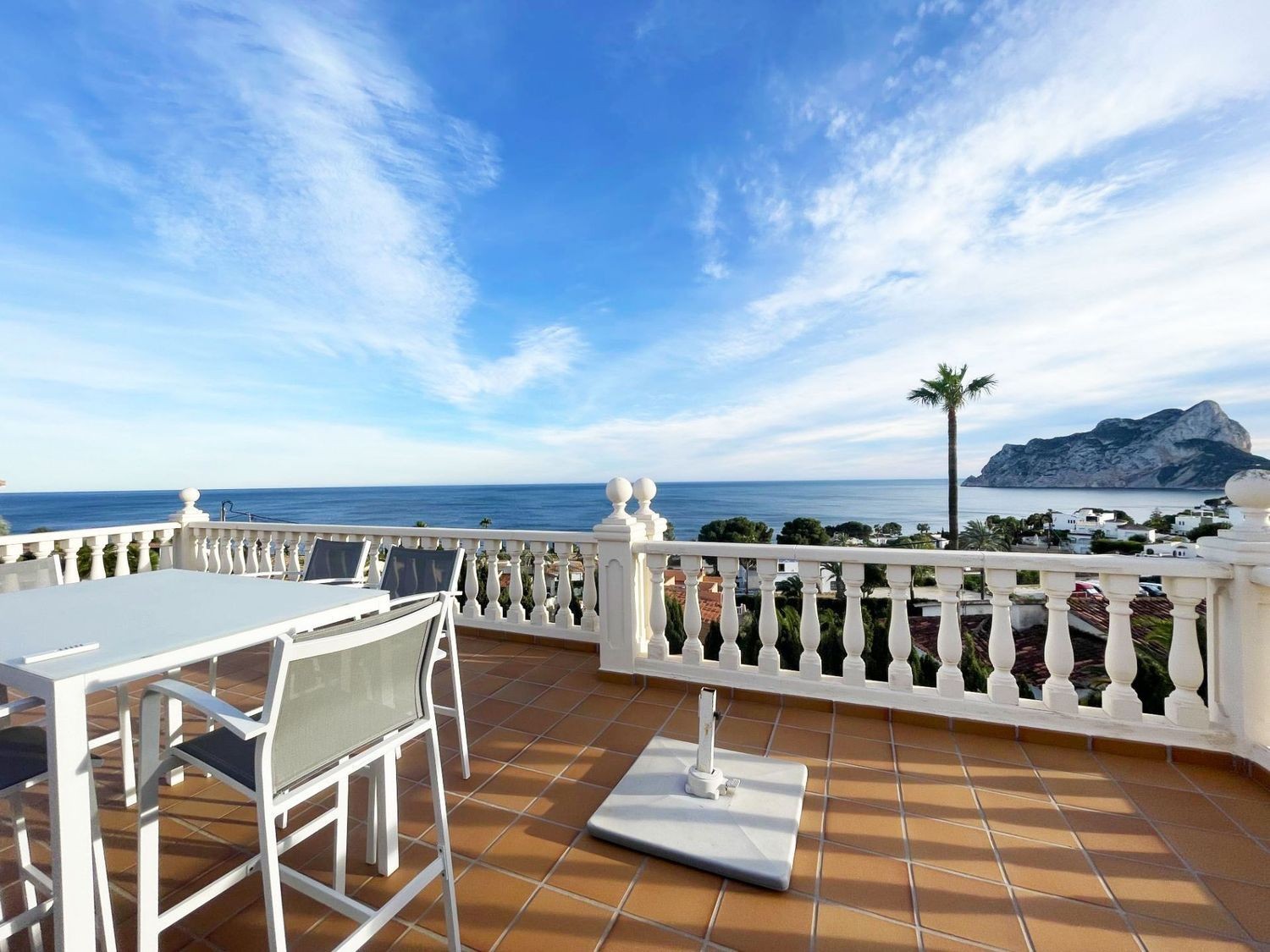Villa à Calpe, Alicante, Espagne 6 chambres, 292 m2 No. 186957